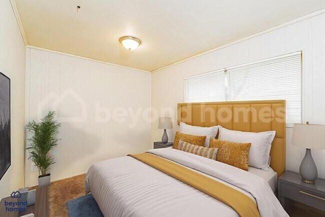 Building Photo - Cozy Comfort Meets Classic Charm in Killough Springs!