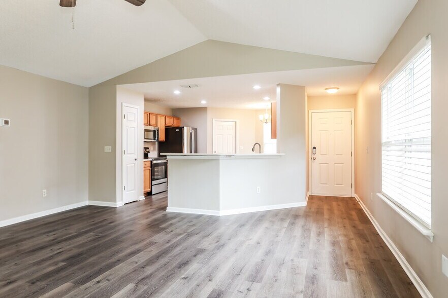 Building Photo - 1409 Forbes St