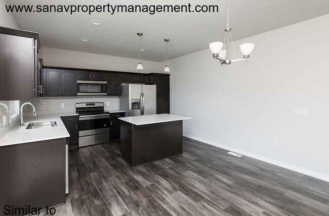 Building Photo - Modern 2-Story Home in Waukee School District