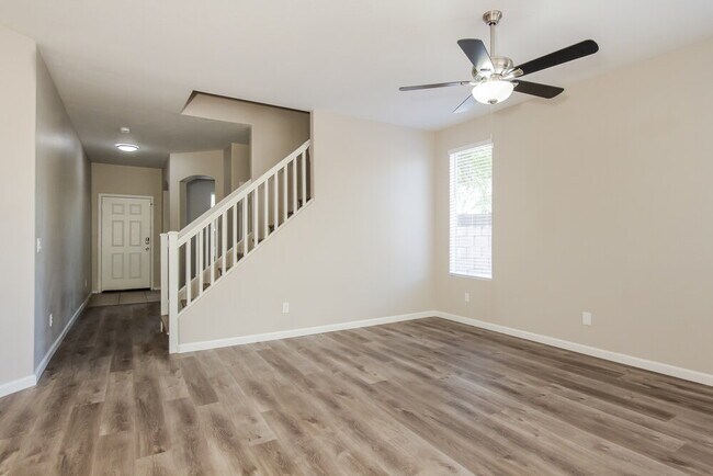 Building Photo - 2656 S 89th Ave