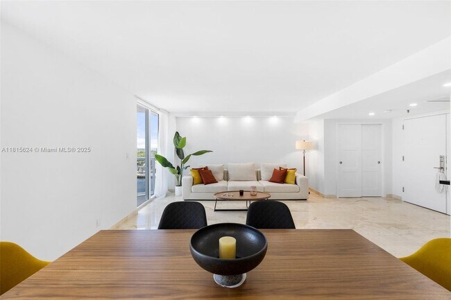 Building Photo - 2401 Collins Ave