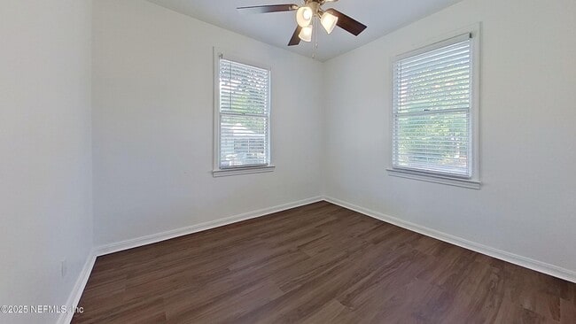 Building Photo - 3325 Claremont Rd