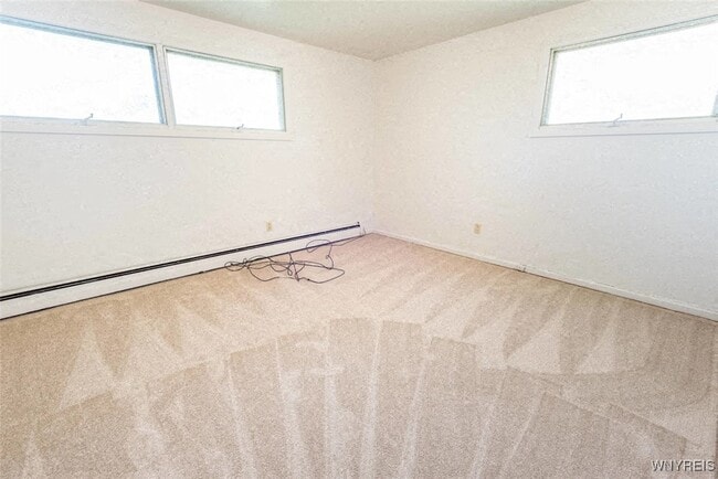 Building Photo - 40 Dalewood Dr