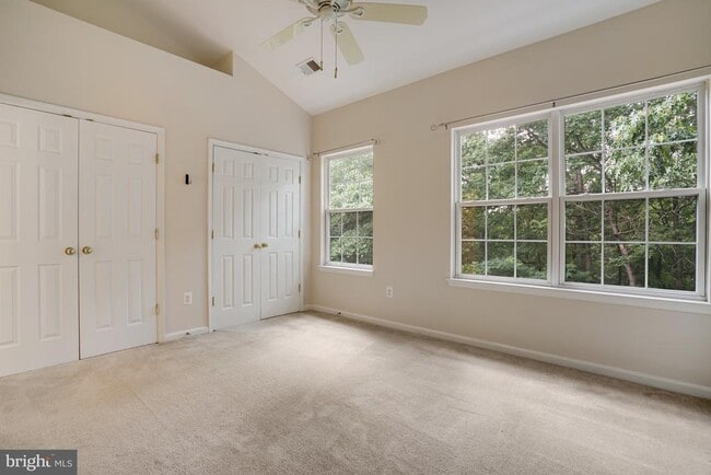 Building Photo - 6490 Tayack Pl