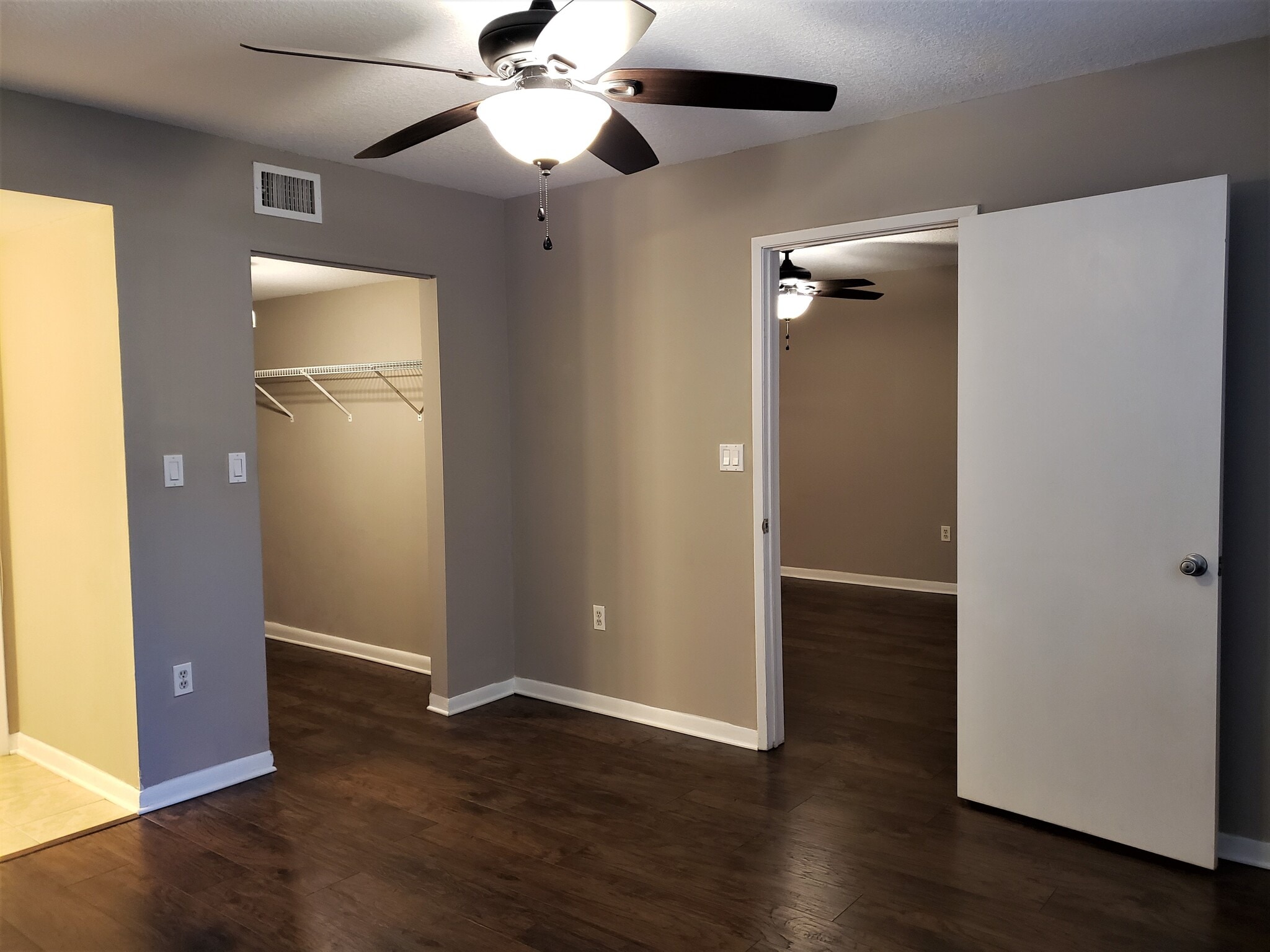 Primary - 9959 Nob Hill Ct