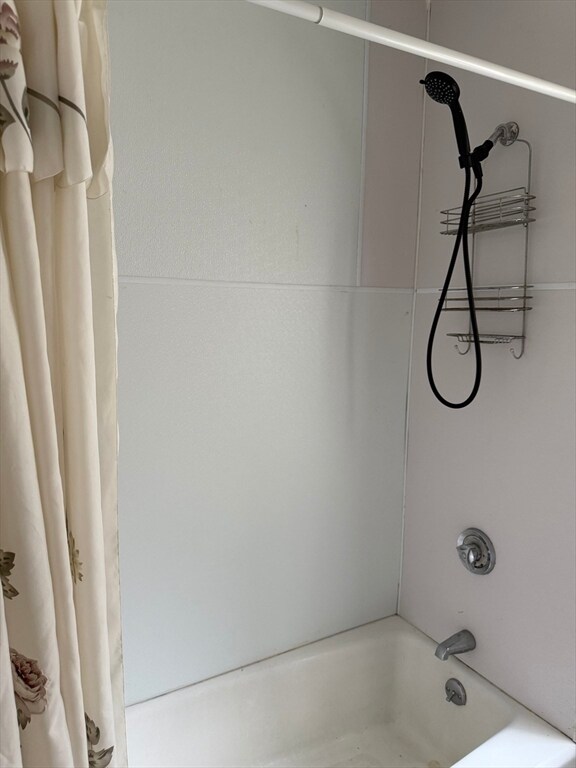 Building Photo - 31 Revere Rd