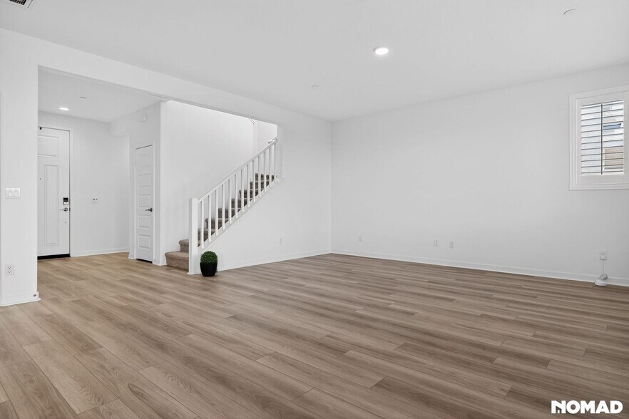 Building Photo - 35142 Salvia Ln