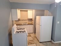 Building Photo - 2416 Kentucky St