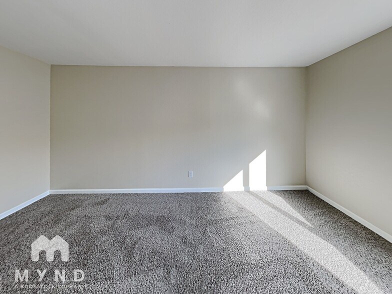 Building Photo - 2057 W Adriatic Pl