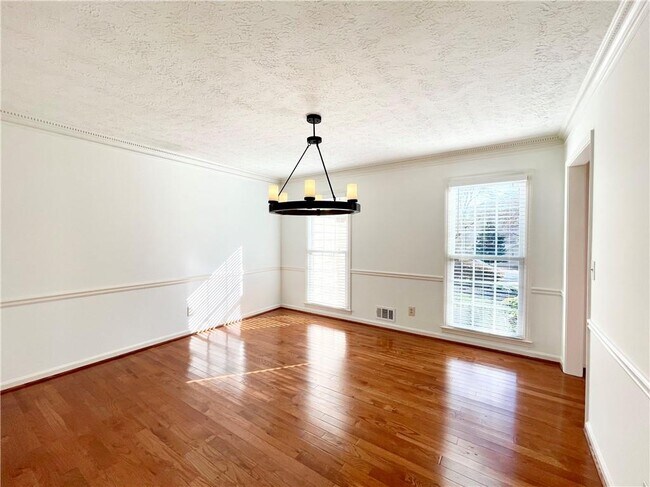 Building Photo - 2395 Brownstone Ct NE