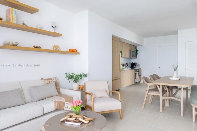 Building Photo - 159 NE 6th St