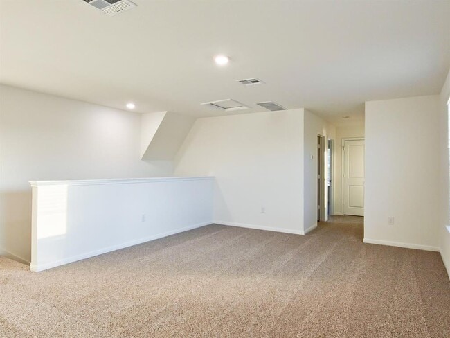 Building Photo - 1916 Pogonip Pl