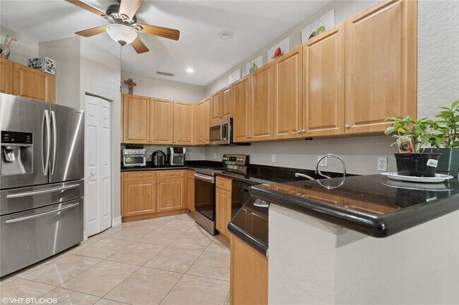 Building Photo - 5788 NW 119th Terrace