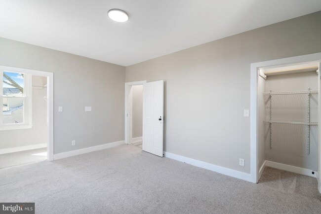 Building Photo - 81 Liberty St