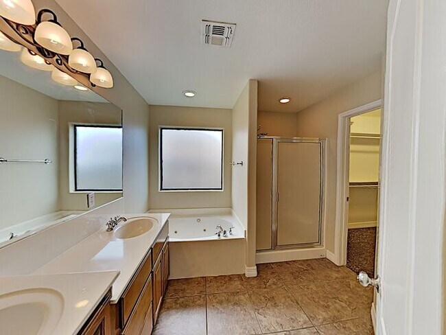 Building Photo - No Application Fees* $250.00 off 1st month...