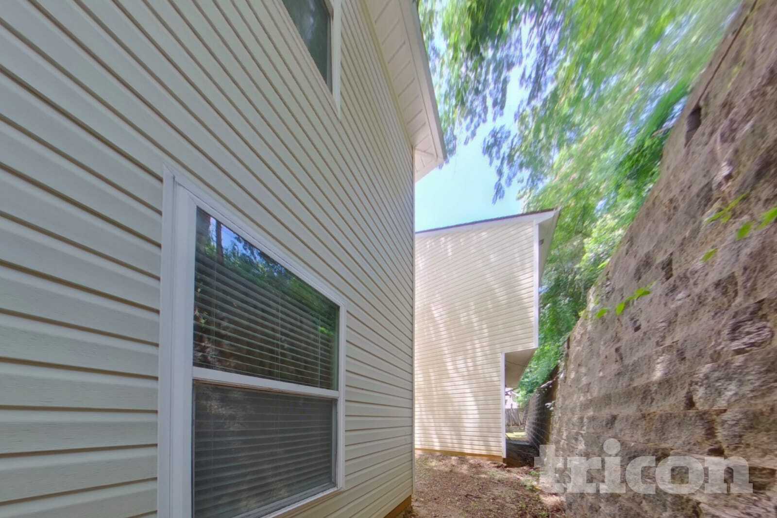 Building Photo - 155 Tybo Dr
