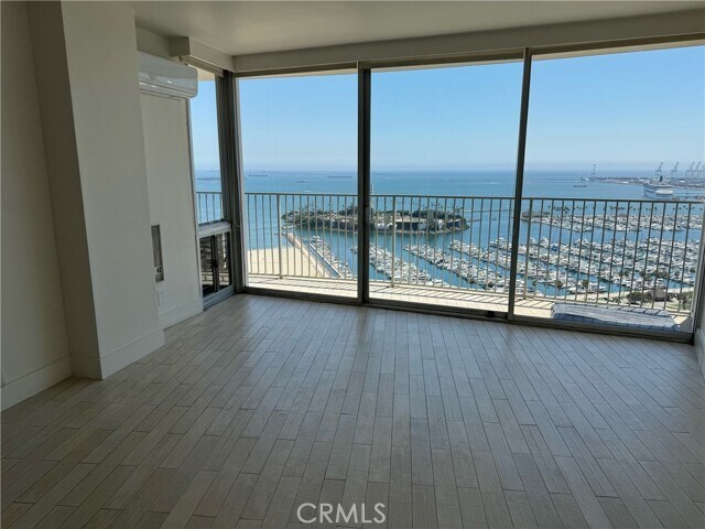 Building Photo - 700 E Ocean Blvd