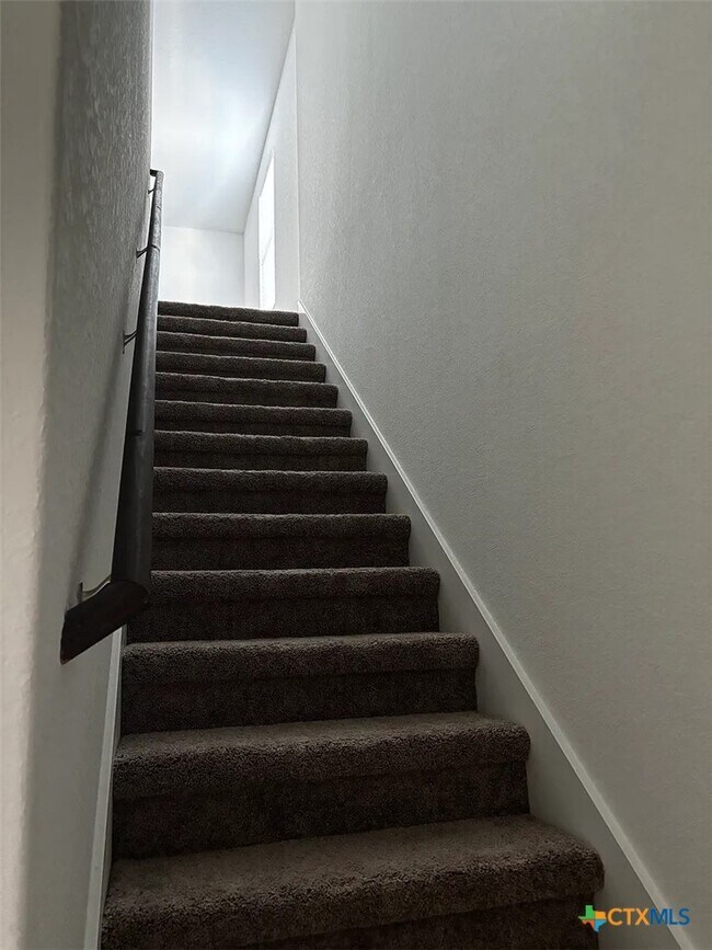 Building Photo - 2436 Hunter Peak