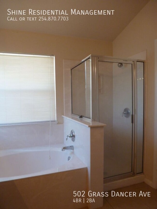 Building Photo - 502 Grass Dancer Ave