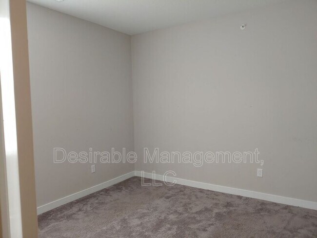 Building Photo - 1303 Tides Edge Ct