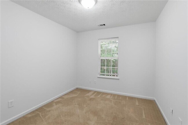 Building Photo - 2915 Greyhawk Ln