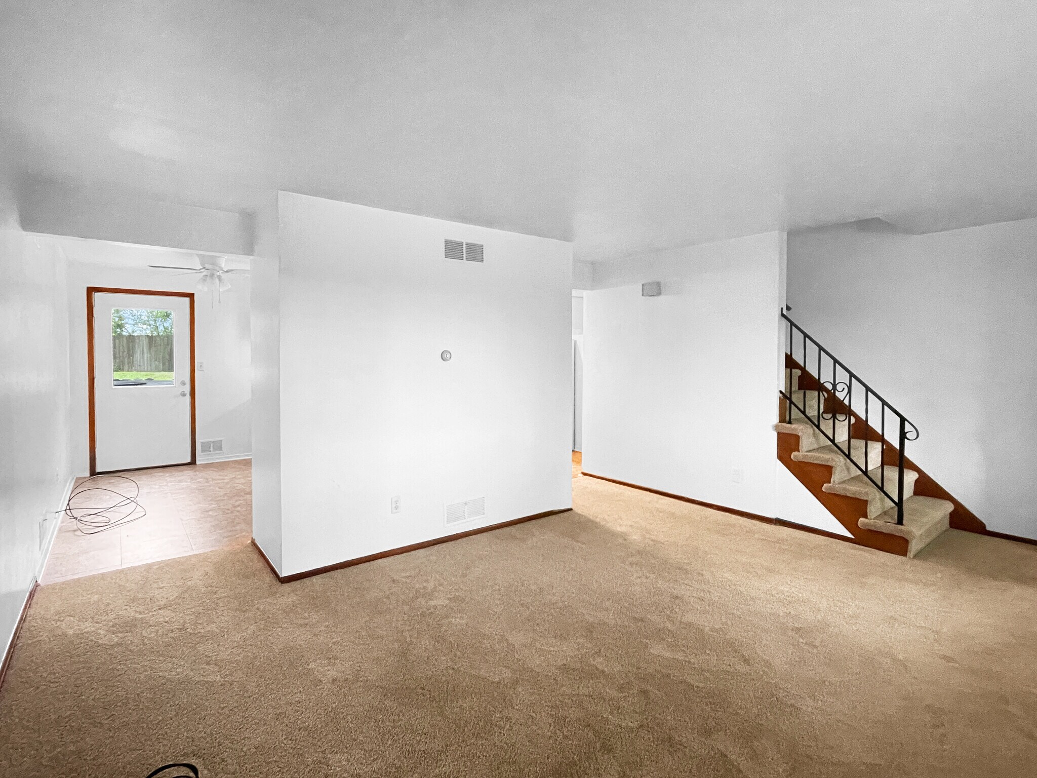 Building Photo - 1326 Hassler St