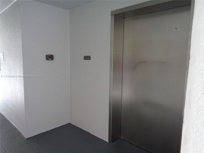 Building Photo - 251 SW 132nd Way
