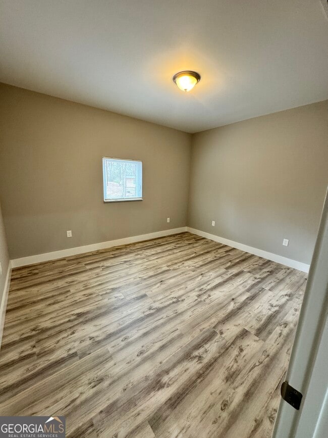 Building Photo - 194 Frank Christian Rd