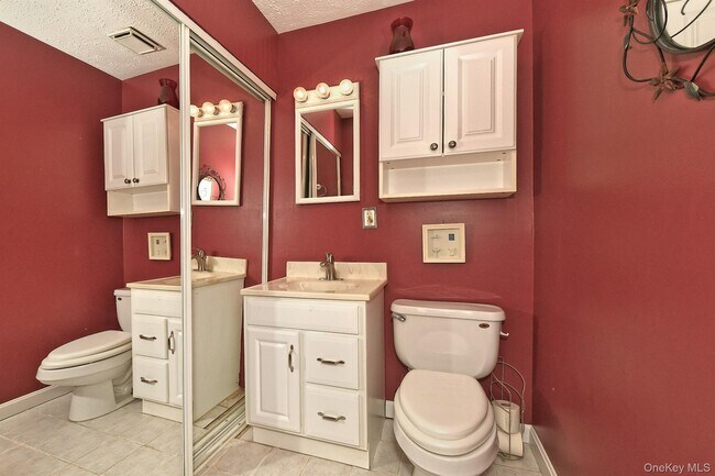 Building Photo - 171 Fairview Cir