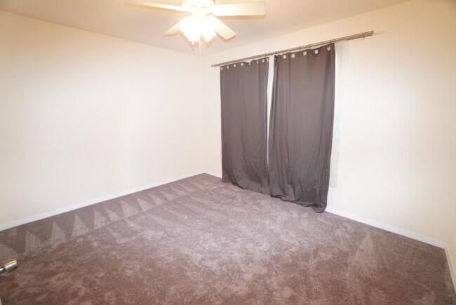 Building Photo - 8108 Serenity Spring Dr