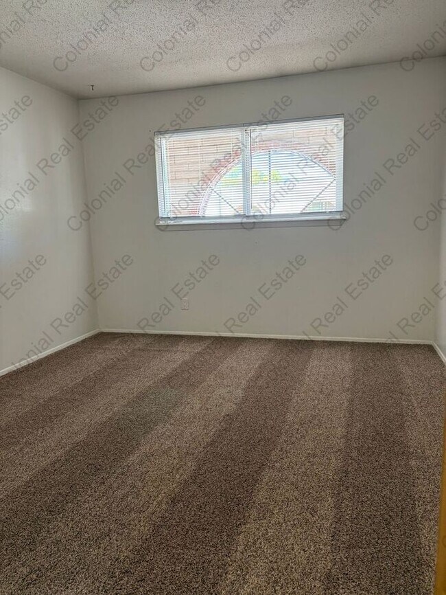 Building Photo - Cozy 1 Bedroom 1 bathroom Apartment For Rent