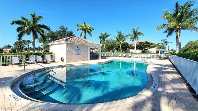 Building Photo - 1392 Weeping Willow Ct