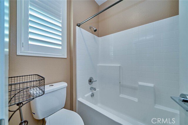 Building Photo - 35879 Landon Ln