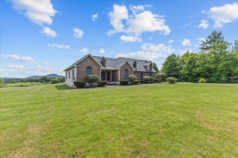 Primary Photo - 275 Dee Rd