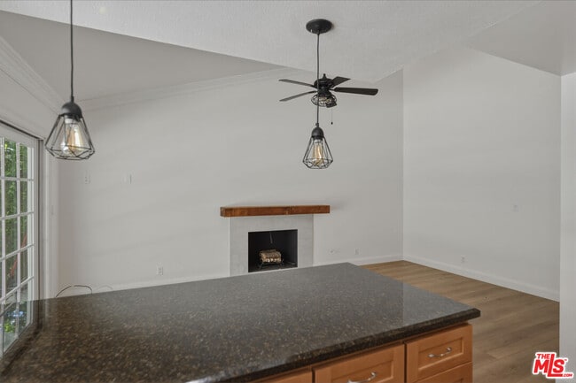 Building Photo - 29392 Hillrise Dr