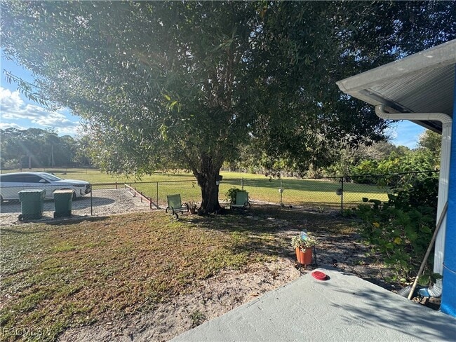 Building Photo - 291 16th St NE