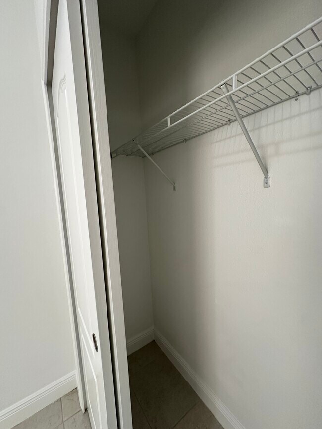 Building Photo - 15479 Sugar Citrus Dr