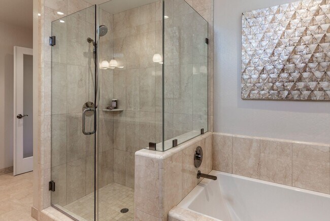 Building Photo - Downtown Los Altos Luxury Townhome