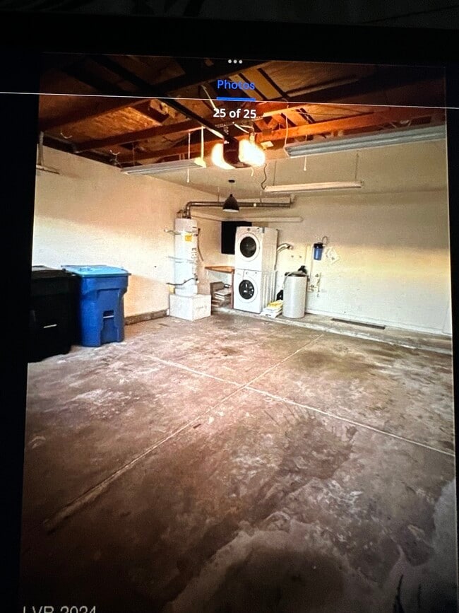 Building Photo - 4880 Benecia Way