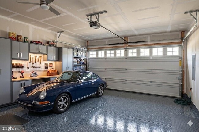 Building Photo - 404 Monte Farm Rd