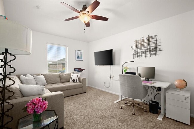 Building Photo - 820 Bryce Canyon Dr