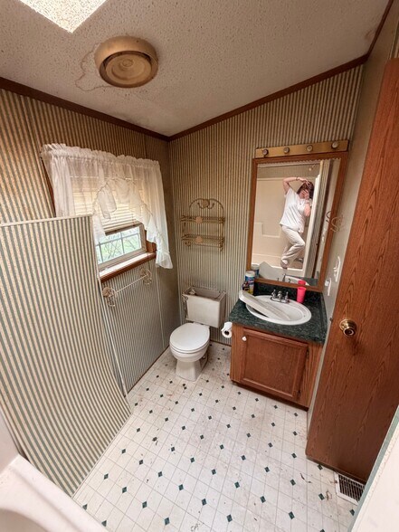 Building Photo - 4671 Old Rte 19