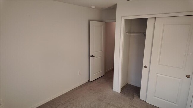 Building Photo - 2207 Portrait St