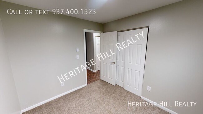 Building Photo - Updated 2 Bedroom, 1 Bath Unit in Xenia