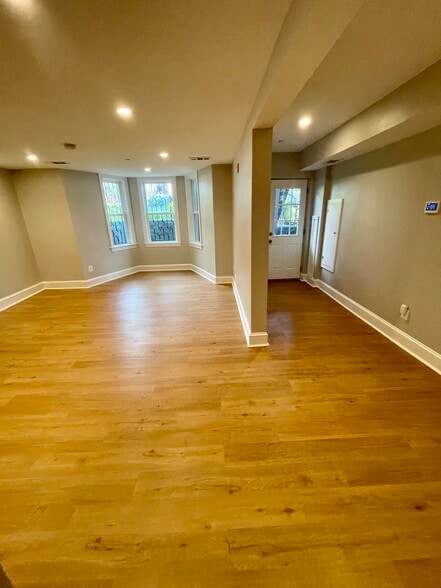 Building Photo - 1318 T St NW