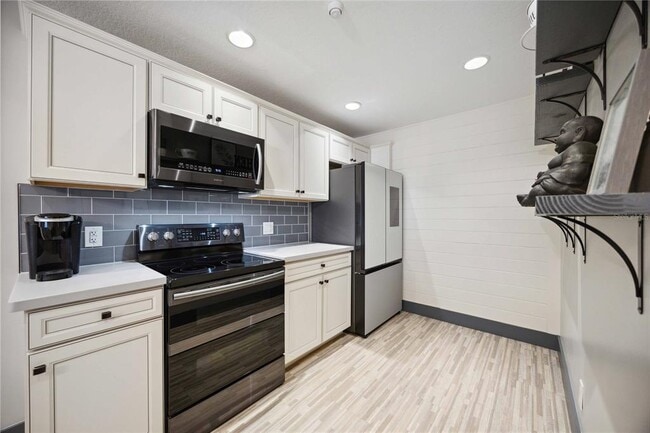 Building Photo - 1586 Dorgali Dr
