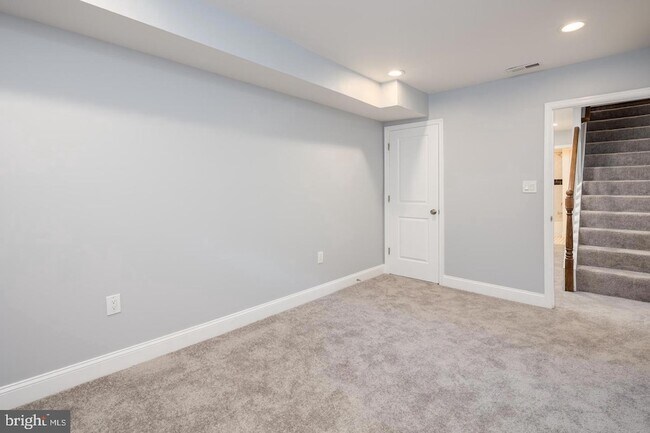 Building Photo - 1714 Patapsco St