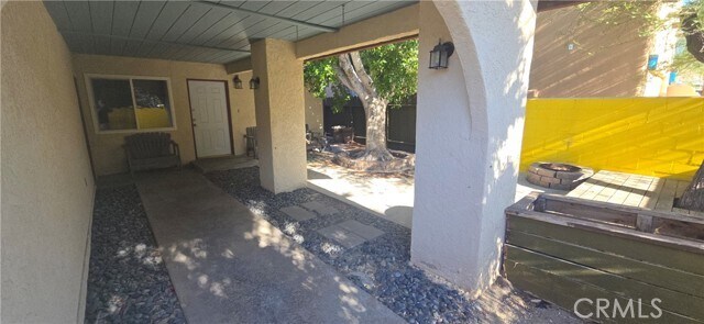 Building Photo - 53470 Avenida Alvarado