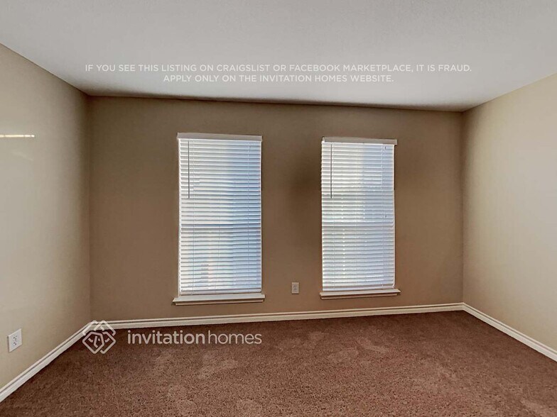 Building Photo - 830 Randall Rd