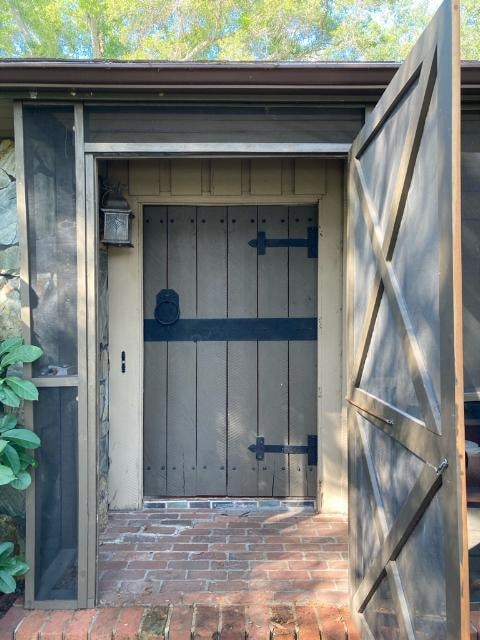 Building Photo - 1750 Braxton Bragg Ln